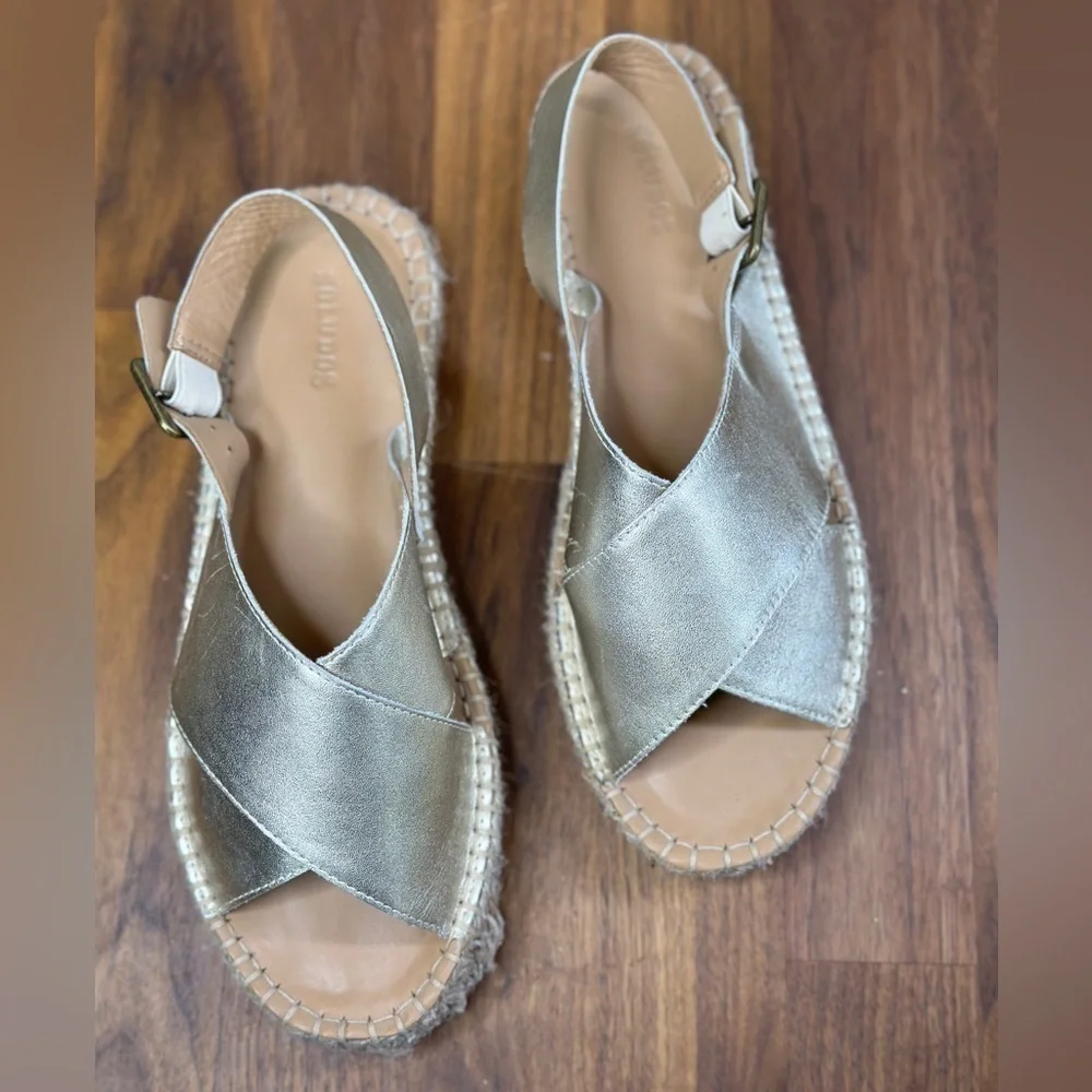 Soludos Eloise Espadrille Sandals Platinum (Gold) 7.5 NWOB